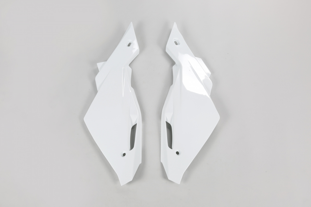 Side Panels white for Husqvarna CR 125 (2009-13) - WR 125 (2009-13) - REPLICA PLASTICS - HU03336-041 - Ufo Plast