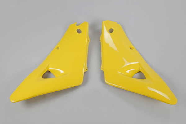 Radiator Covers yellow for Husqvarna CR 125 (2000-05) - CR 250 (2000-05) - CR 360 (2000-03) - WR 125 (2005) - WR 250 (2005) -...