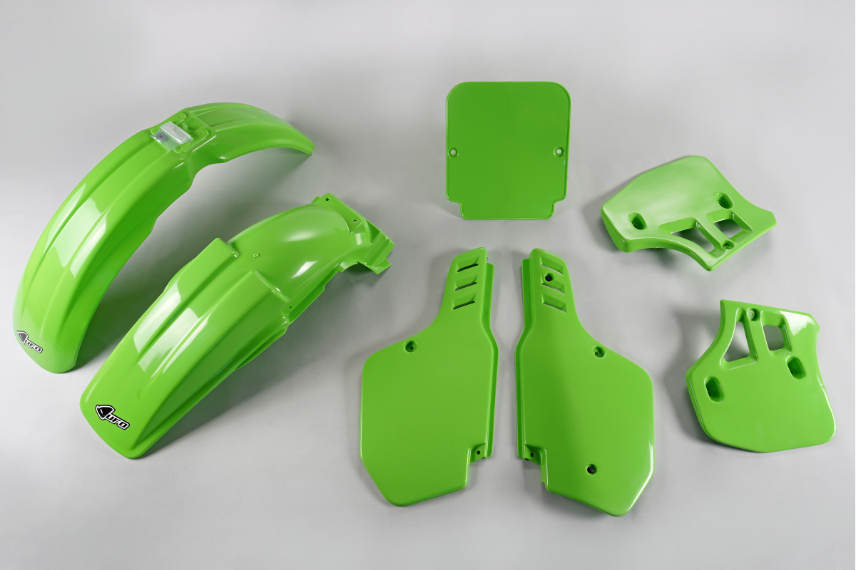 Plastic Kit green for Kawasaki KX 250 (1988) - KX 500 (1988) - REPLICA PLASTICS - KAKIT190-026 - Ufo Plast