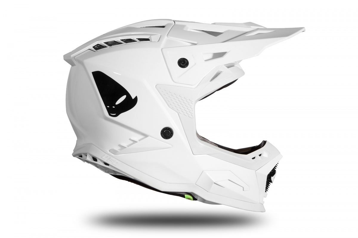 Motocross helmet Echus white glossy - Home - HE166 - Ufo Plast